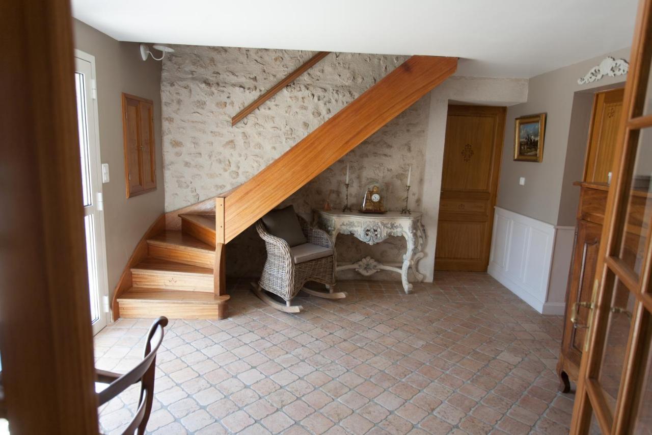 Bed and Breakfast Les Jarrieres Dame-Marie-les-Bois Esterno foto