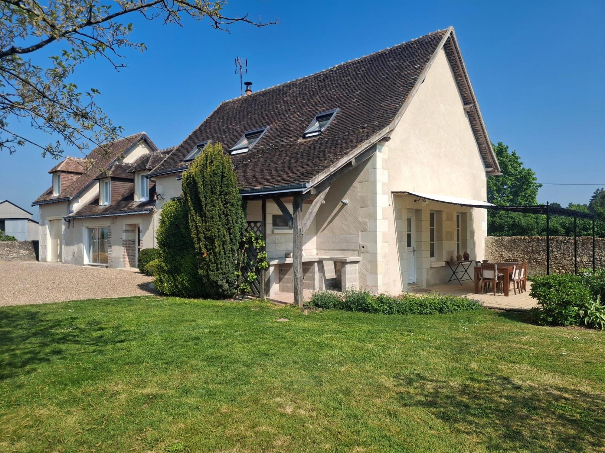 Bed and Breakfast Les Jarrieres Dame-Marie-les-Bois Esterno foto